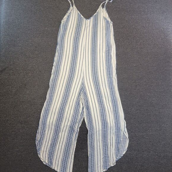 EN CREME Womens Medium Relaxed Cropped Striped Jumpsuit Romper V Neck Pockets - Picture 1 of 16